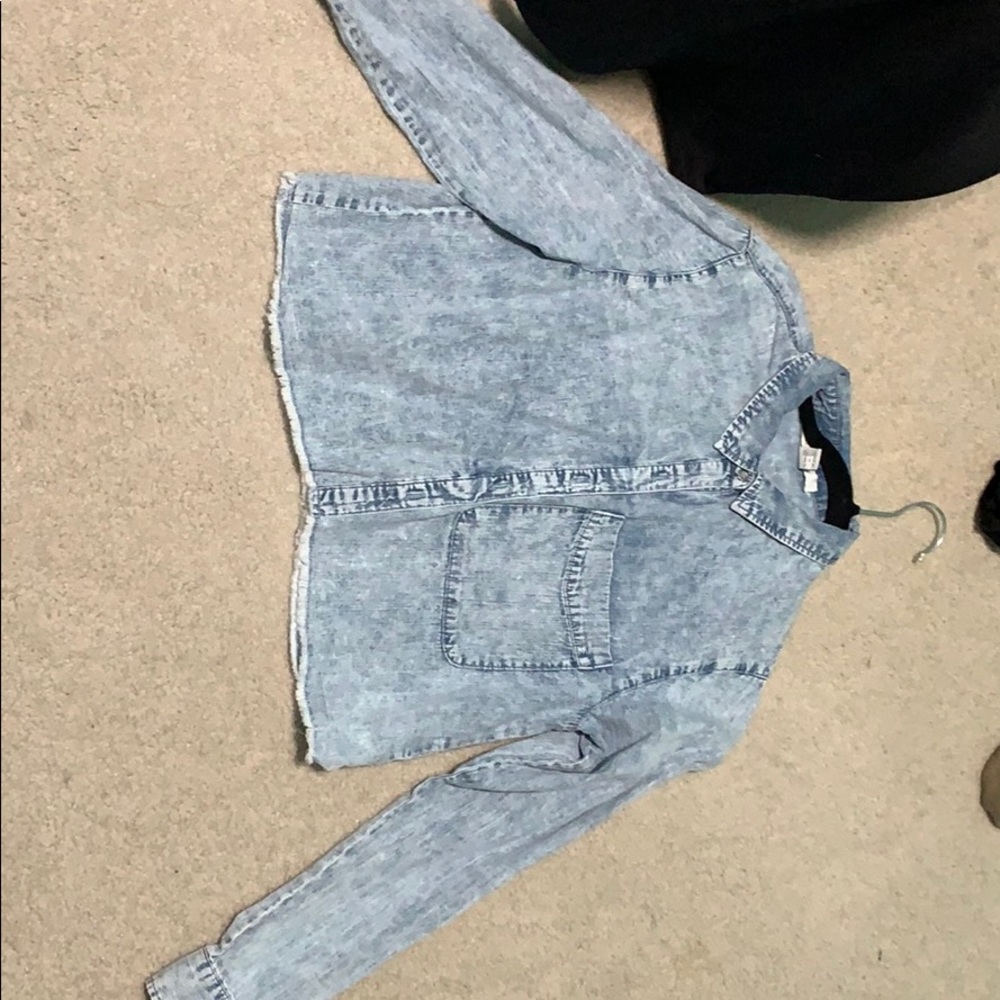 Cropped long sleeve